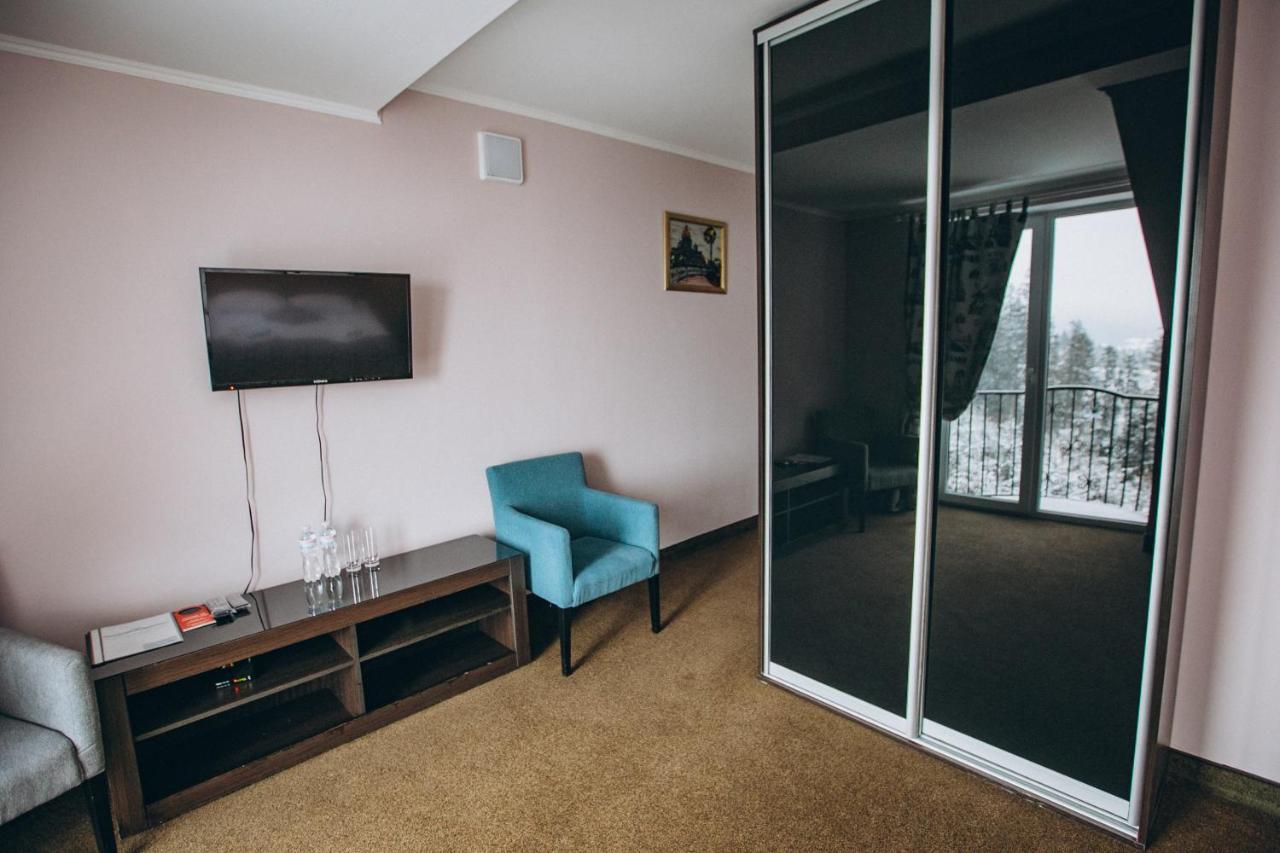 Hoch Land Hotel Yablunytsya Ngoại thất bức ảnh