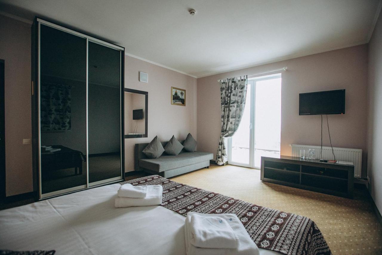 Hoch Land Hotel Yablunytsya Ngoại thất bức ảnh