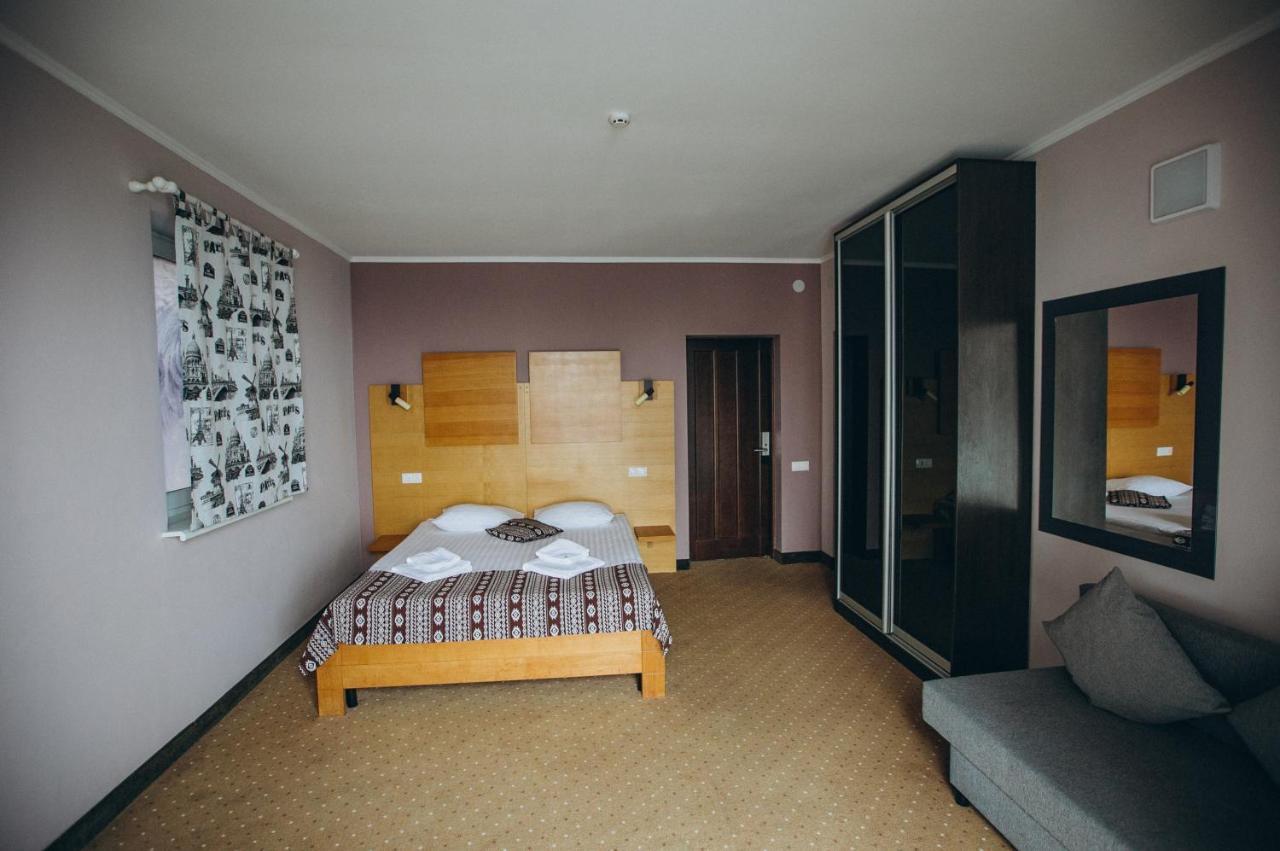 Hoch Land Hotel Yablunytsya Ngoại thất bức ảnh